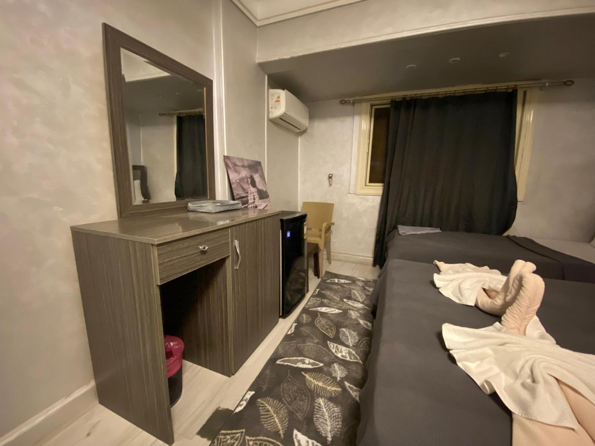 Sunset Hostel Cairo Exterior photo